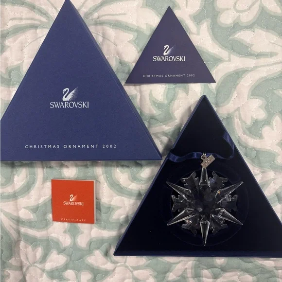 2002 Swarovski Crystal Christmas Ornament - Picture 2 of 2